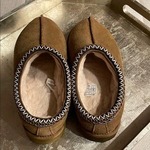 UGG Tasman Women's Slippers